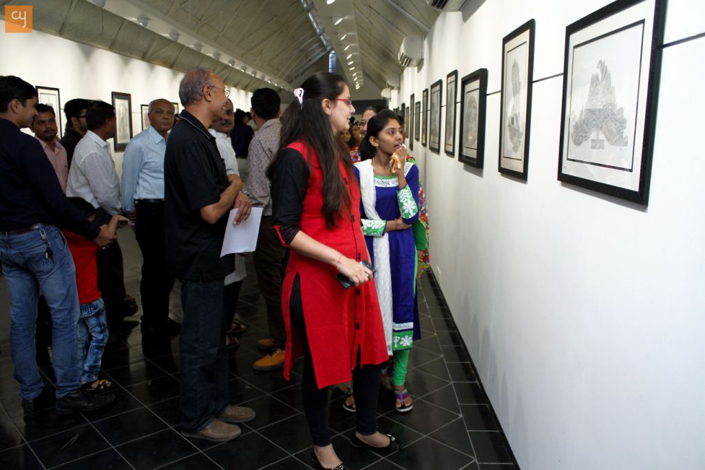 Micro Circle Art exhibition, Amdavad ni Gufa, Hiralal Patel